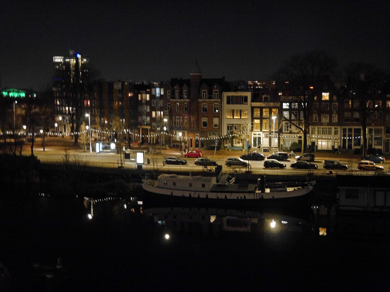 City sights reachable during an Overnight layover at Schiphol