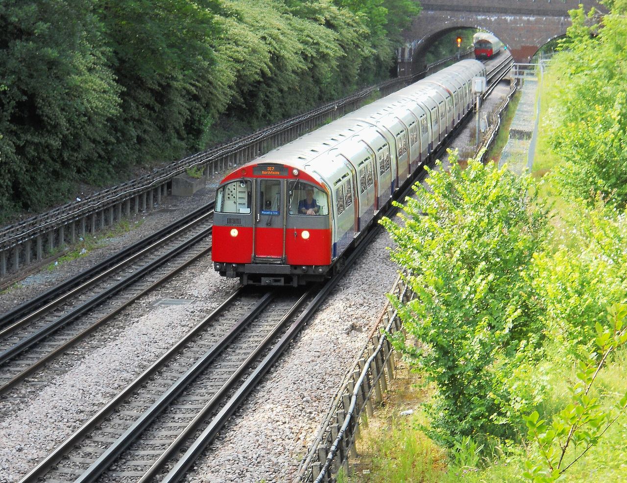 Public transport option on the Heathrow to central London route